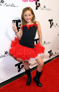 Noah Cyrus 2009 Teen Choice Pre Party Red Carpet Arrival